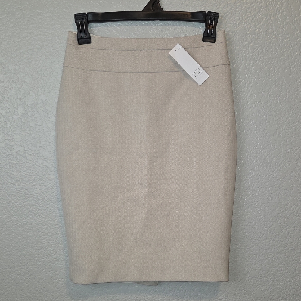 White House Black Market Beige Pencil Skirt
